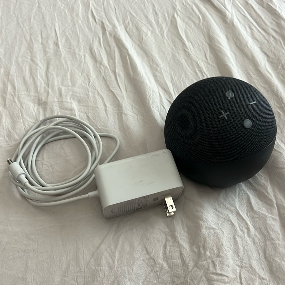 Amazon Alexa Speaker